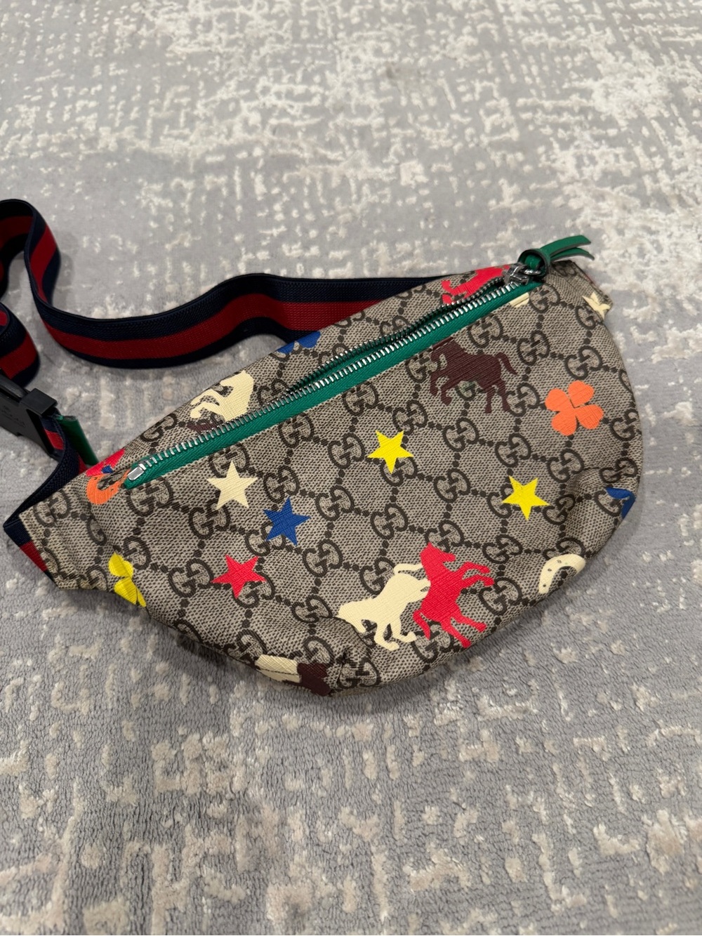 Authentic Gucci GG Canvas kids Belt Bag with Colorful Horse & Star Equestrian